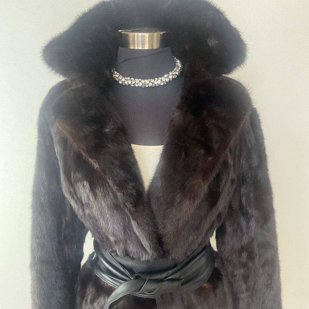 ** BLACK DIAMOND Mahogany Mink Coat**